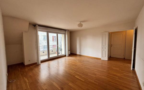 Appartement à vendre    4 pièces • 87,82 m2 Chelles