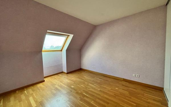 Appartement à vendre    4 pièces • 87,82 m2 Chelles