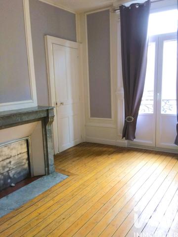 Appartement à vendre 2 pièces 54 m² Saint-Quentin