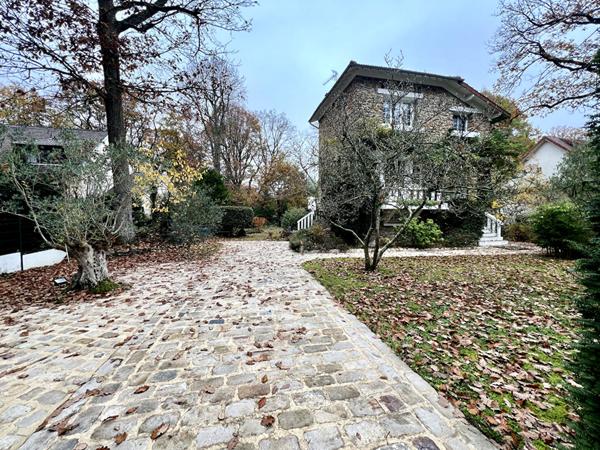 Maison Saint Fargeau Ponthierry 6 pièce(s) 108 m2
