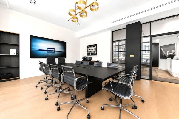 Bureaux à louer Paris bureaux lumineux rénovés à deux pas du métro