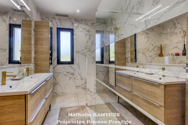 VILLA - HYERES