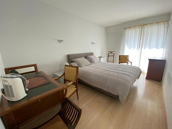 A LOUER : T3 à LILLE • square Dutilleul - QUAI DU WAULT • 1 350 € CC • Réf. 383-001