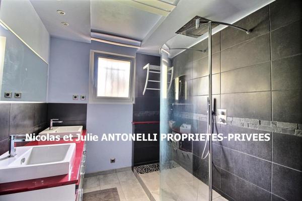 Unieux 42240 EXCLUSIVITE villa 170m² 5 chambres sur 1300m² de terrain avec piscine