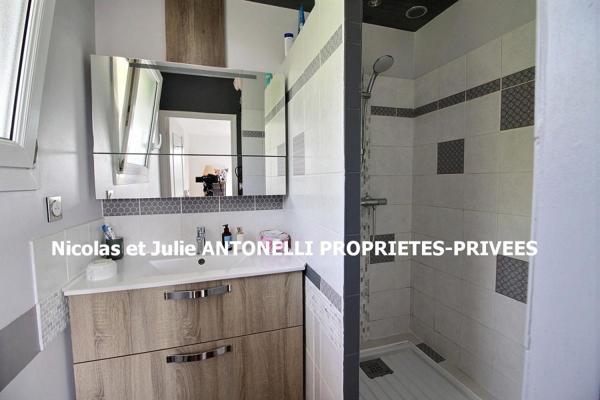 Unieux 42240 EXCLUSIVITE villa 170m² 5 chambres sur 1300m² de terrain avec piscine