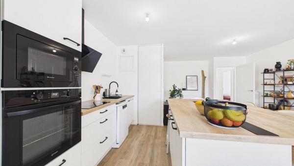 Appartement proche tous commerces 86 m² - 4 ch