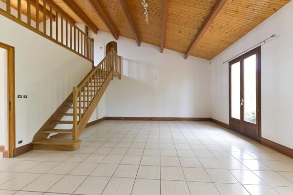 Location Maison 6 pièces 156 m2 à Fressines