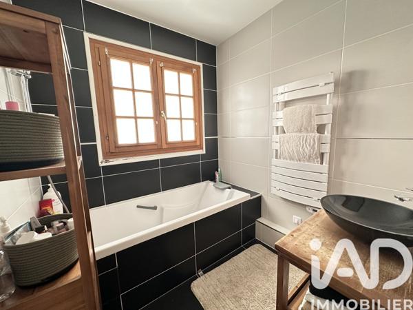 Maison à vendre 6 pièces 134 m² Boussy-Saint-Antoine