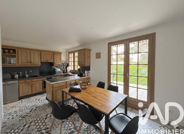 Maison à vendre 6 pièces 134 m² Boussy-Saint-Antoine