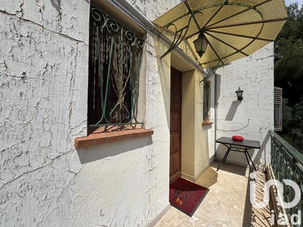 Maison à vendre 6 pièces 163 m² Sanary-sur-Mer