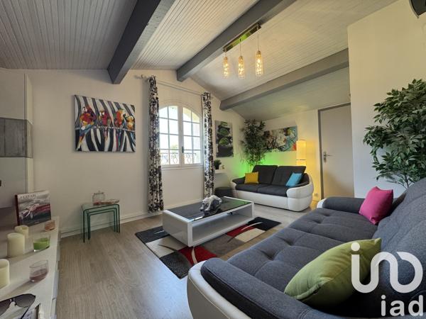 Maison à vendre 6 pièces 163 m² Sanary-sur-Mer