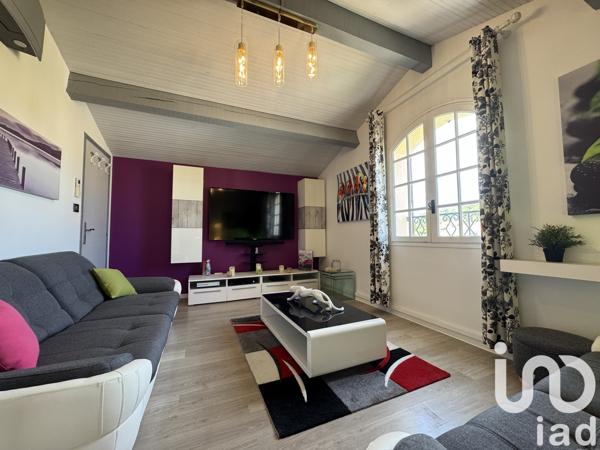 Maison à vendre 6 pièces 163 m² Sanary-sur-Mer