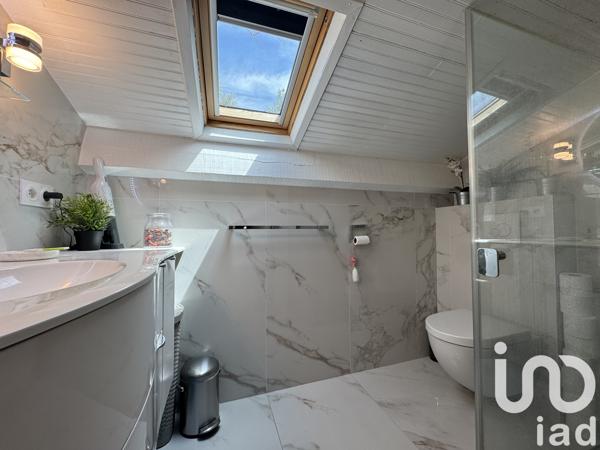 Maison à vendre 6 pièces 163 m² Sanary-sur-Mer