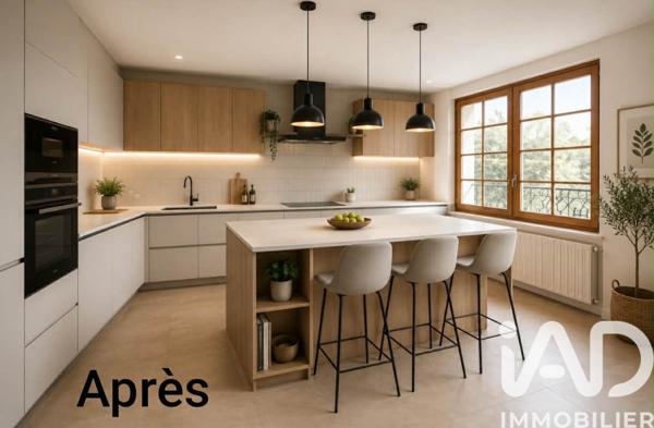 Maison à vendre 6 pièces 163 m² Sanary-sur-Mer