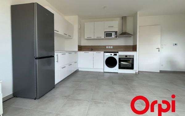 Appartement à vendre    3 pièces • 65,02 m2 Vénissieux