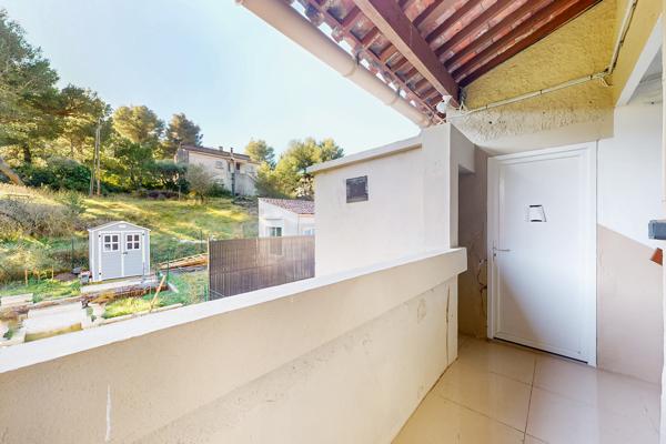 🔥 EXCLUSIVITÉ – T2  + parking – Roquefort-la-Bédoule