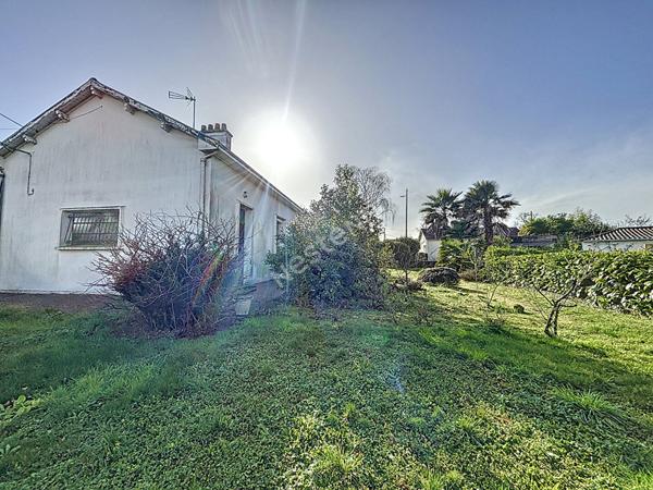 Maison Reze BALINIERE -  Parc de la baliniere 3 chambres avec beau jardin 735m2