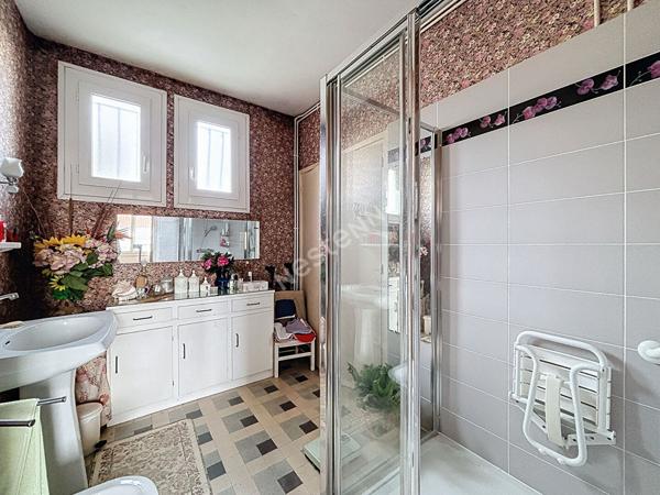 Maison Reze BALINIERE -  Parc de la baliniere 3 chambres avec beau jardin 735m2