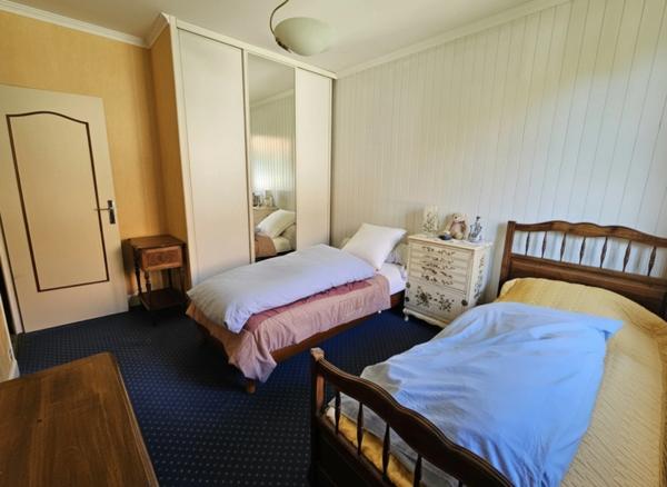 Maison familiale T8 à fort potentiel – Maison avec 2 logements – Aux portes de Dijon