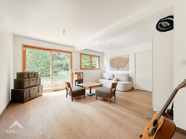 Crozet (01170) Maison 6 Pièces 230 m2