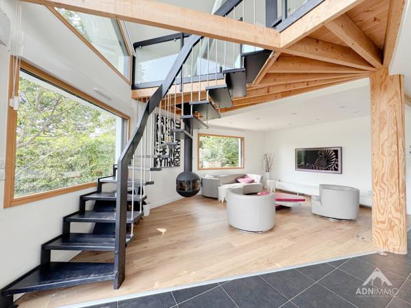 Crozet (01170) Maison 6 Pièces 230 m2