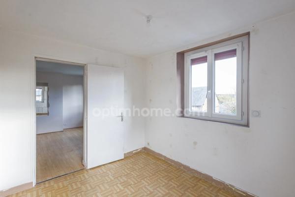 Périphérie immédiate de Honfleur - Maison de ville - 82 m2 au sol - 2 chambres - Stationnement gratuit à proximité -