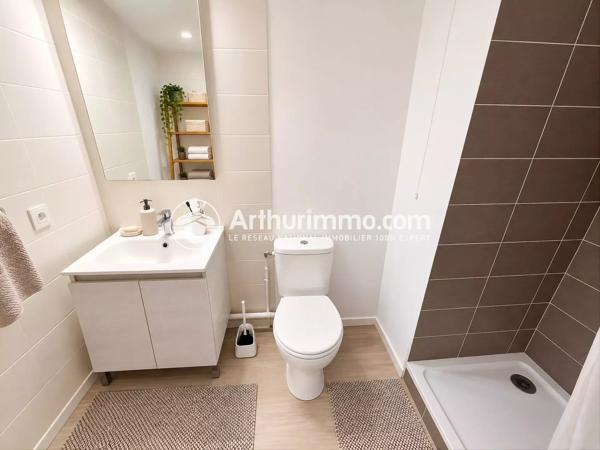 Vente                                                      Appartement
                        
                     4 pièces                      84 m2                     à Corbeil-Essonnes