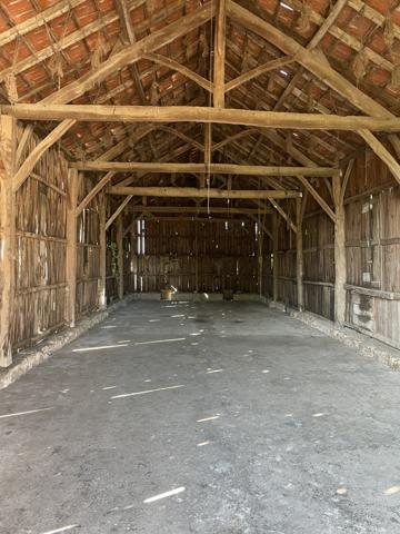 Bergerac (24100) LOCAUX A USAGE PROFESSIONNEL ET DE STOCKAGE AU CHOIX