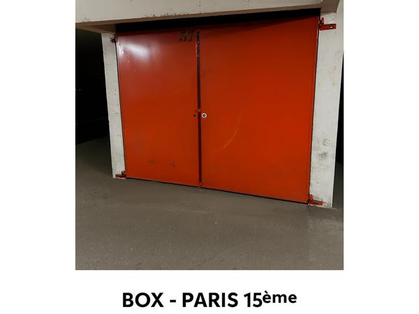 75015 PARIS - Parking / box / stockage 12 m2 -  Boulevard Lefebvre - Saint-Lambert - Parc d'expo Porte de Versailles