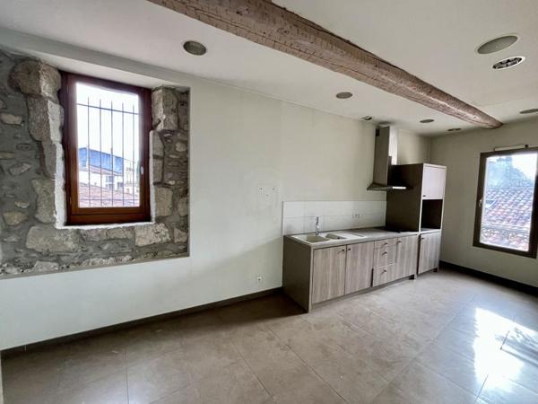 Immeuble à vendre |  Gignac |  565 m²