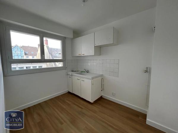 Appartement à louer 2 pièces 60m² Alençon (61000)