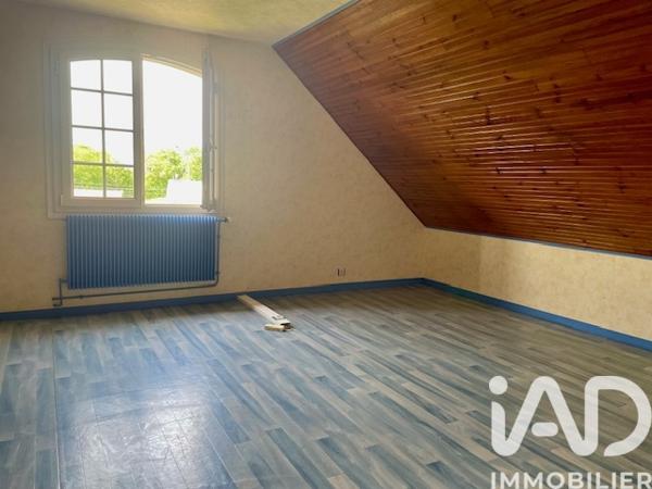 Maison à vendre 8 pièces 141 m² Gençay