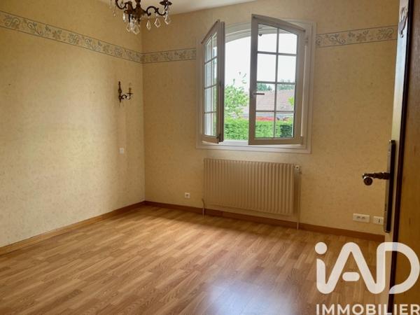Maison à vendre 8 pièces 141 m² Gençay