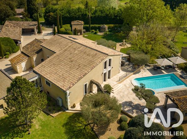 Maison à vendre 8 pièces 320 m² Châteaurenard