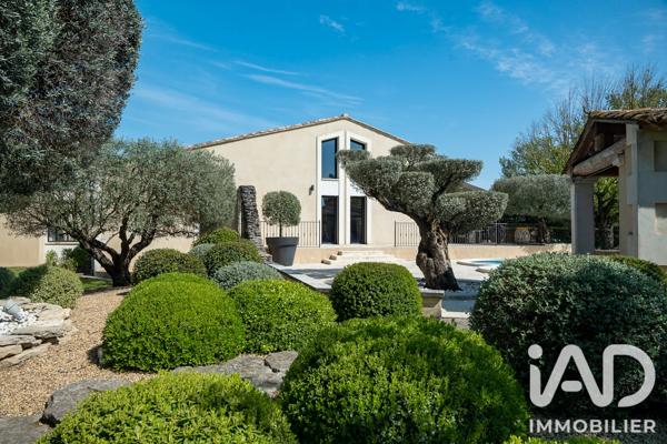 Maison à vendre 8 pièces 320 m² Châteaurenard