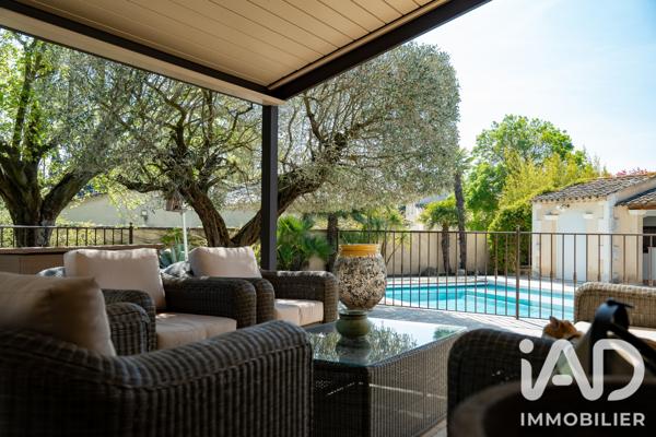 Maison à vendre 8 pièces 320 m² Châteaurenard