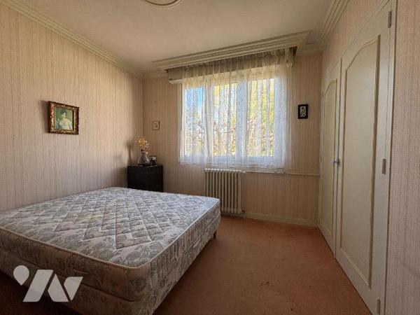 NOUVEAUTE ! A vendre en EXCLUSIVITÉ chez Trente-Cinq Notaires ! 

A moins de 15min de RENNES,...