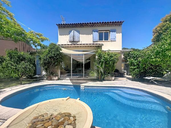 La Roquette sur Siagne : Villa 3 chambres + piscine