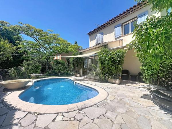 La Roquette sur Siagne : Villa 3 chambres + piscine