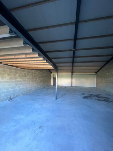 La Baconnière entrepôt + bureau 150 m²