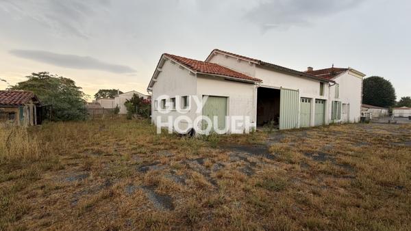 Maison à vendre de 9 pièces de 225 m²