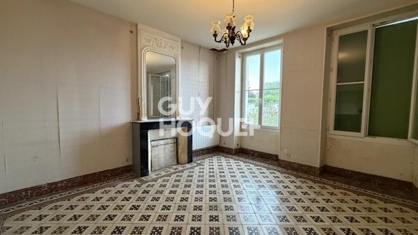 Maison à vendre de 9 pièces de 225 m²