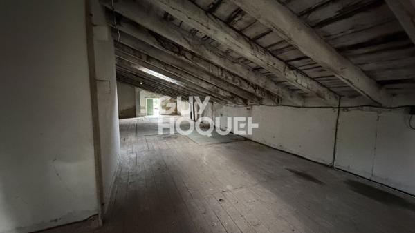 Maison à vendre de 9 pièces de 225 m²