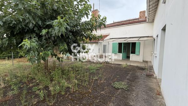 Maison à vendre de 9 pièces de 225 m²