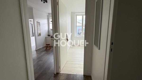 Maison à vendre de 9 pièces de 225 m²
