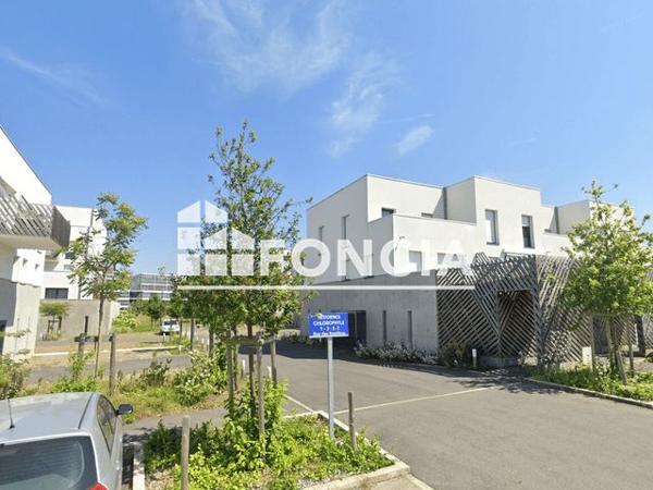 Location Parking - 1/3/5/7 RUE DES ROSELIERES Coueron 44220