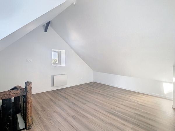 Immeuble rénové quartier Nantilly à Saumur (49400) composé de 3 logements, idéalement placé