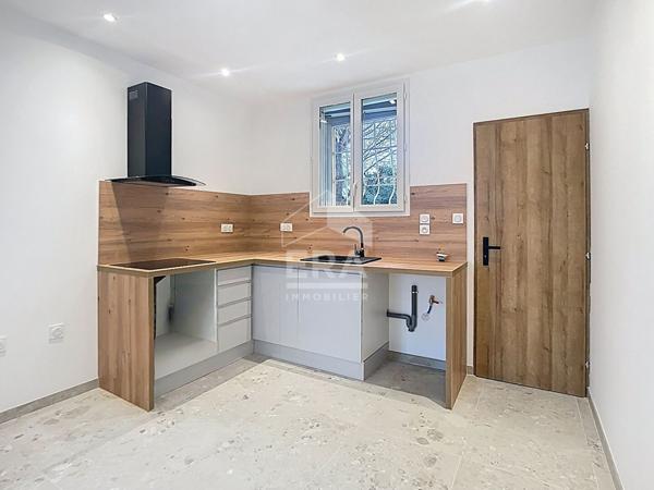 Bas de villa type 3 avec terrasse et garage