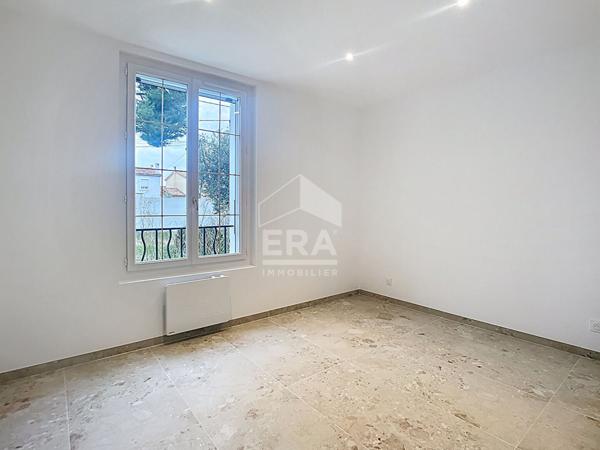 Bas de villa type 3 avec terrasse et garage