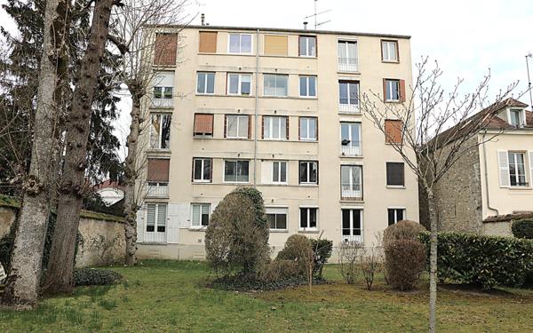Appartement à vendre    4 pièces • 66,55 m2 Fontainebleau